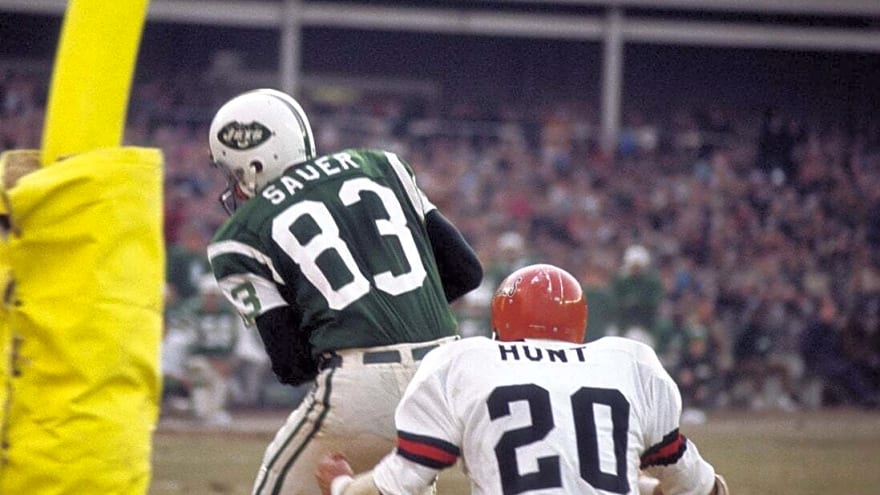 Chiefs legendary S Bobby Hunt dies at 85
