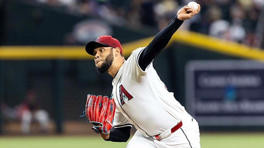 Astros&#39; Framber Valdez beats D-backs for 10th straight win