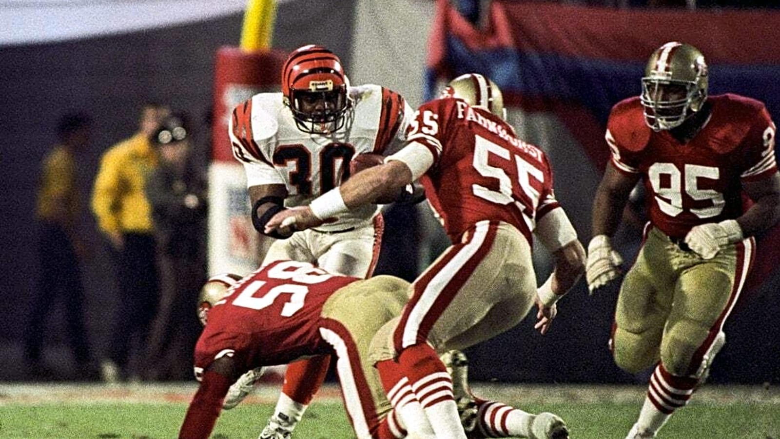 Three-time Super Bowl champ Jim Fahnhorst dies
