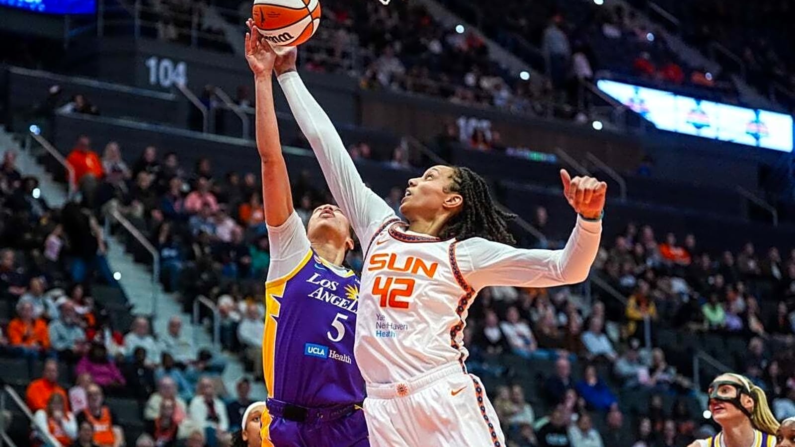 Aneesah Morrow, Sun earn first home win at Sparks' expense