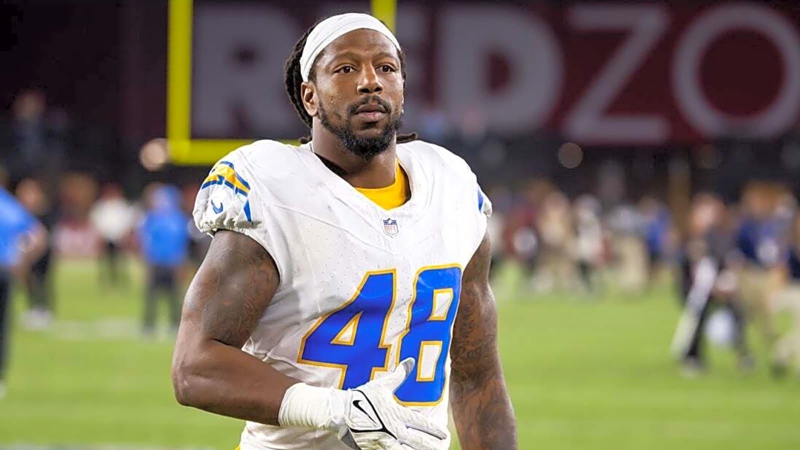 Chargers sign OLB Bud Dupree to contract extension