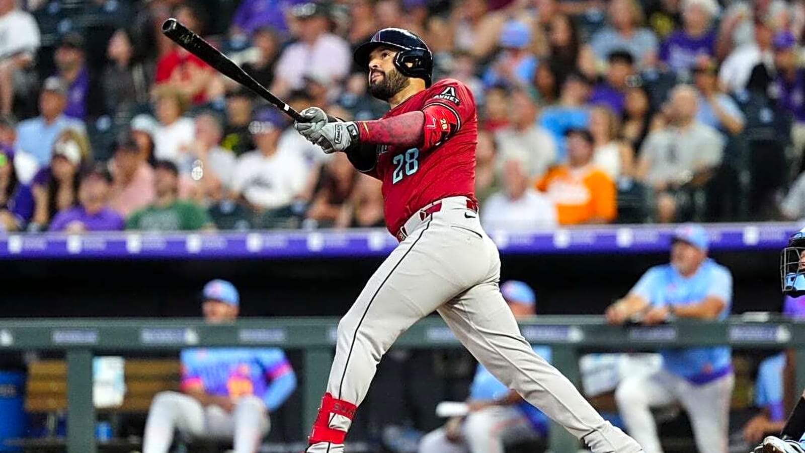 Eugenio Suarez leads D-backs&#39; homer barrage in win over Rockies