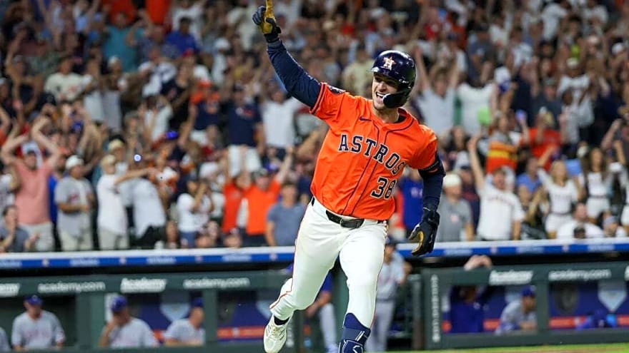 Astros fill in missing pieces in series against Rangers