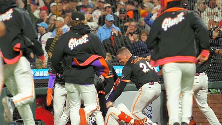 Giants seek to ride momentum of wild walk-off win vs. Phillies