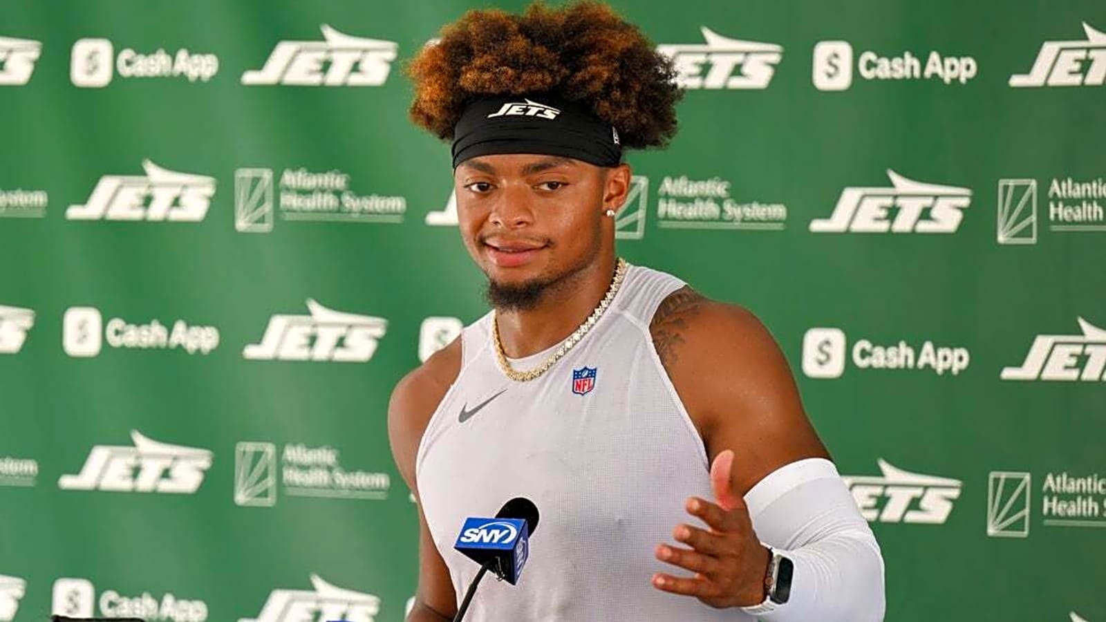 Jets QB Justin Fields over toe injury, back to practice