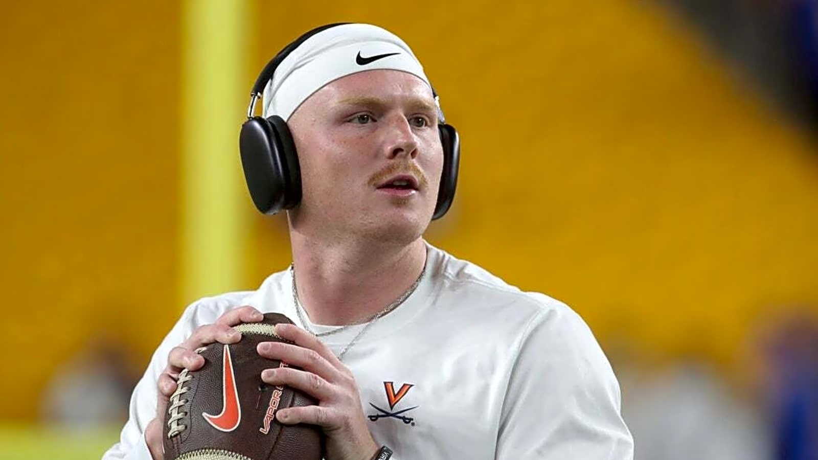 Former Oklahoma QB commit signs with Big Ten program