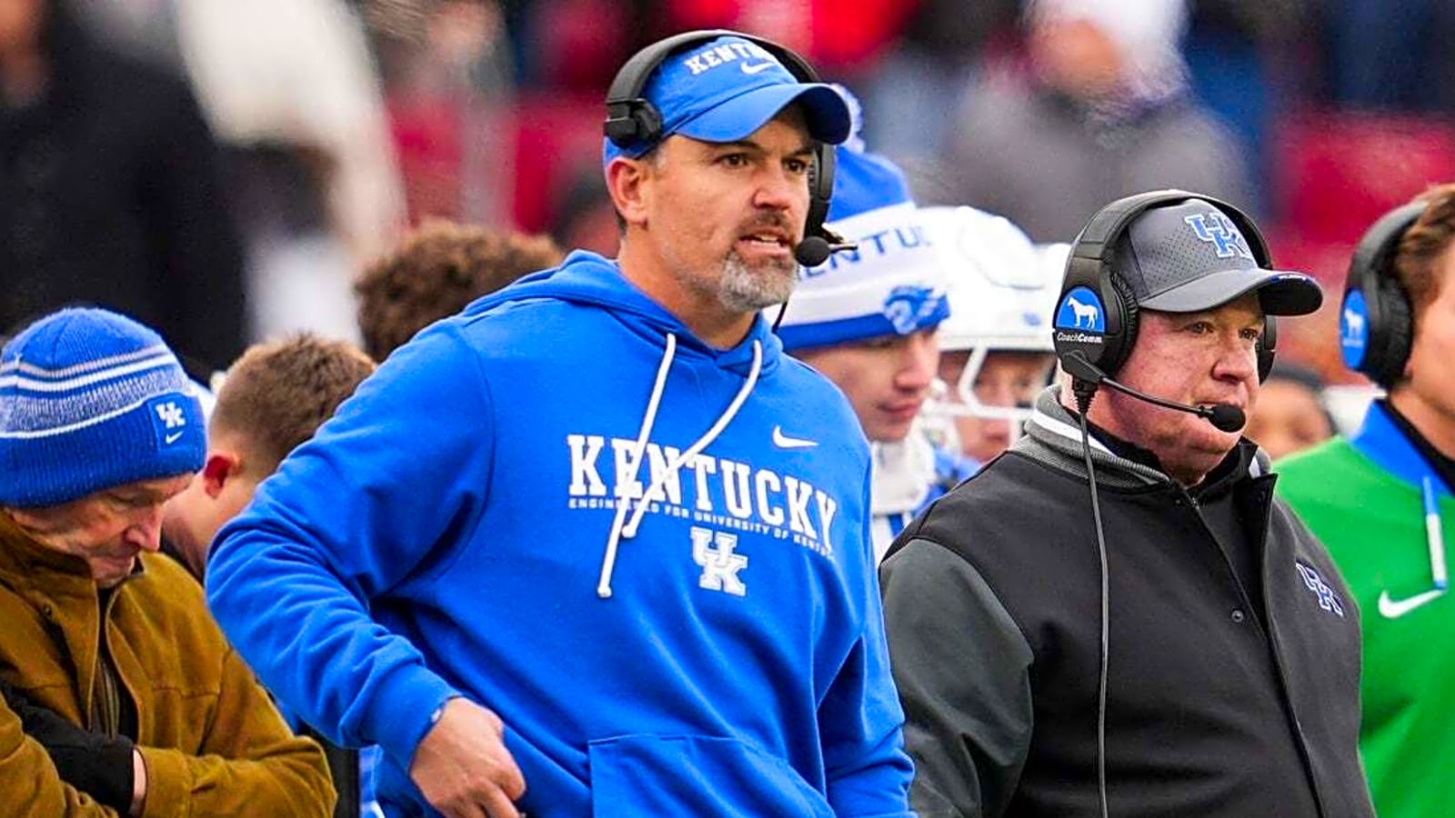 Reports: Kentucky plans to fire coach Mark Stoops