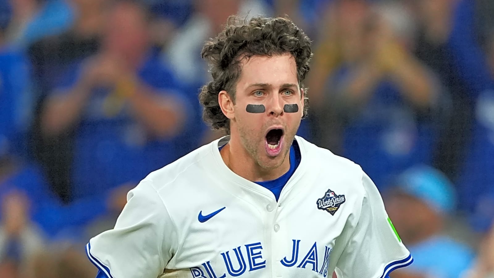 Unexpected Blue Jays player sets record for most hits in single MLB postseason run