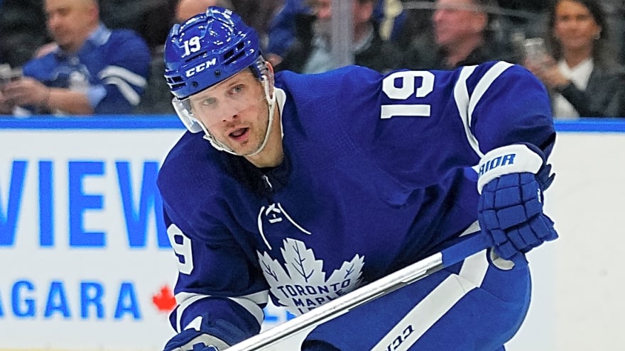 Former Maple Leafs player floated as GM candidate