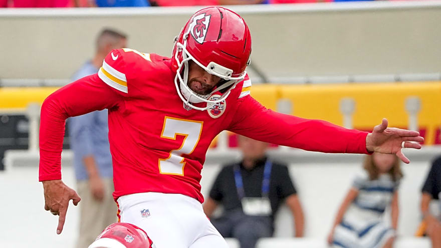Harrison Butker drills 69-yard field goal in preseason game