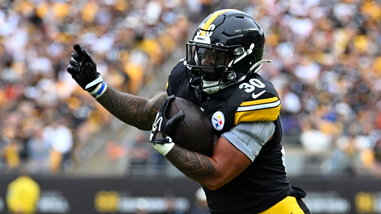 Does Steelers RB Jaylen Warren belong in OPOY conversations?