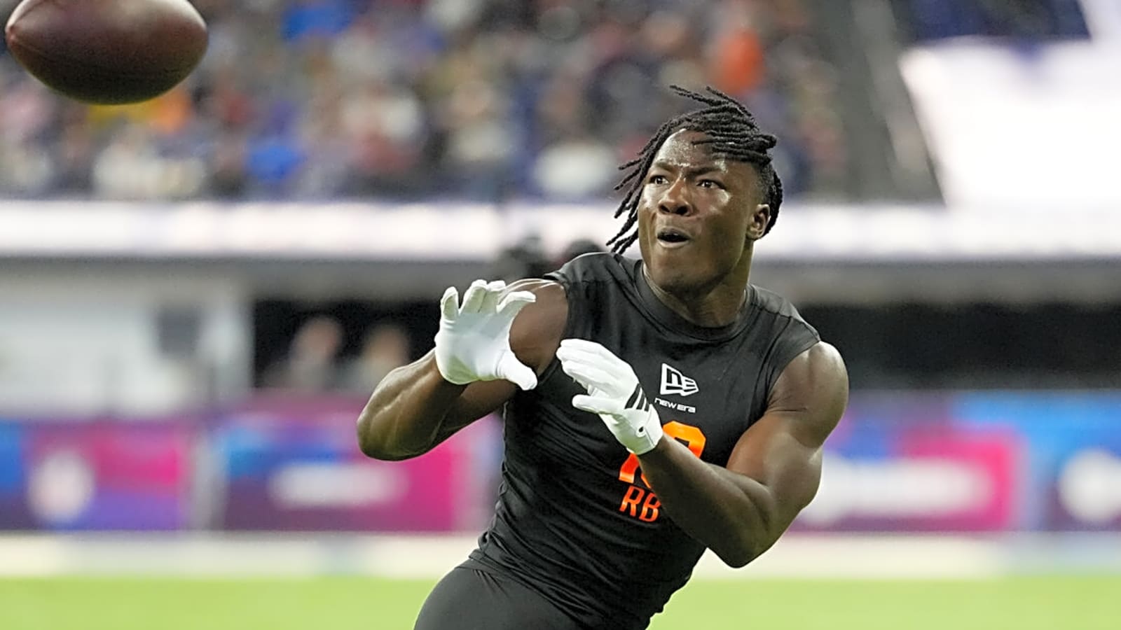Chiefs Trade Up To No. 161 For Nebraska RB Emmett Johnson