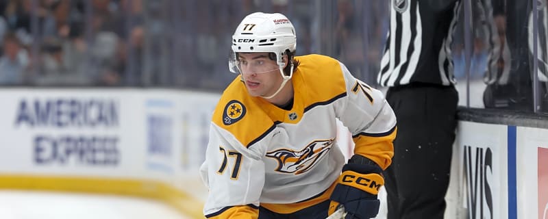 Report: Predators to sign Luke Evangelista to two-year contract