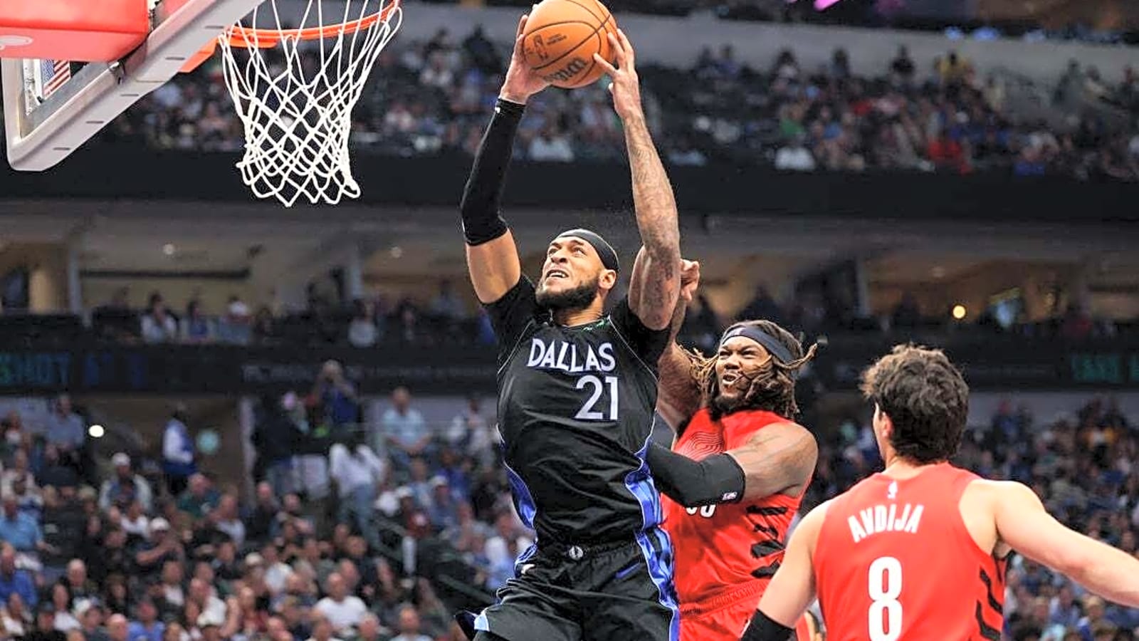 Daniel Gafford helps push Mavericks past Blazers in OT