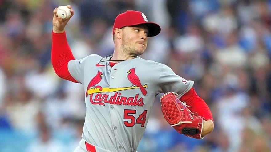 Yohel Pozo&#39;s pinch-hit single sends Cardinals past Dodgers