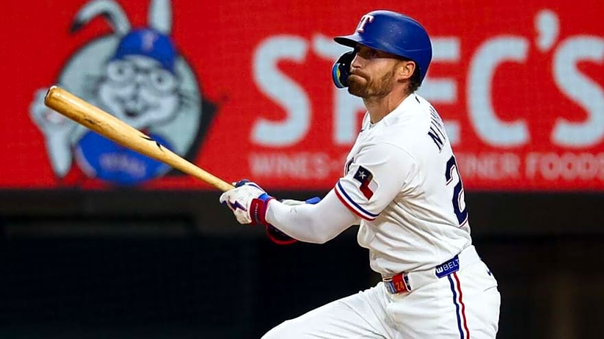 Rangers OF Brandon Nimmo day-to-day with sprained ankle