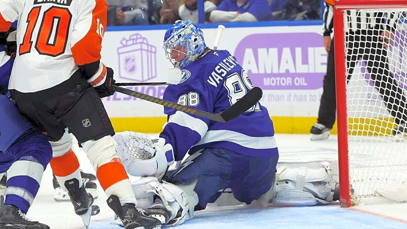 Lightning backed by defense in taking on streaky Flames