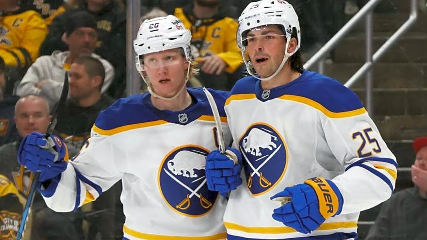 Sabres continue hot streak, take down slipping Penguins