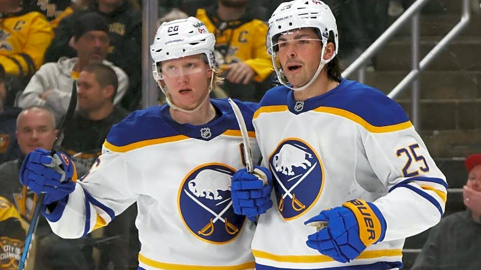 Sabres continue hot streak, take down slipping Penguins