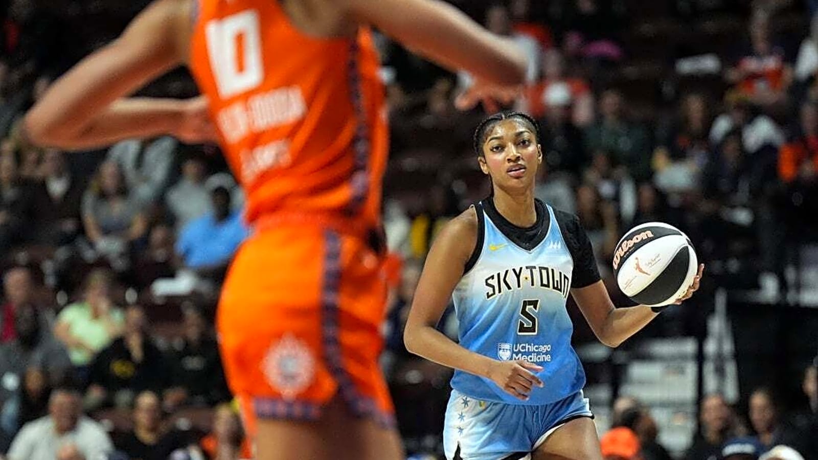 Angel Reese&#39;s triple-double carries Sky past Sun