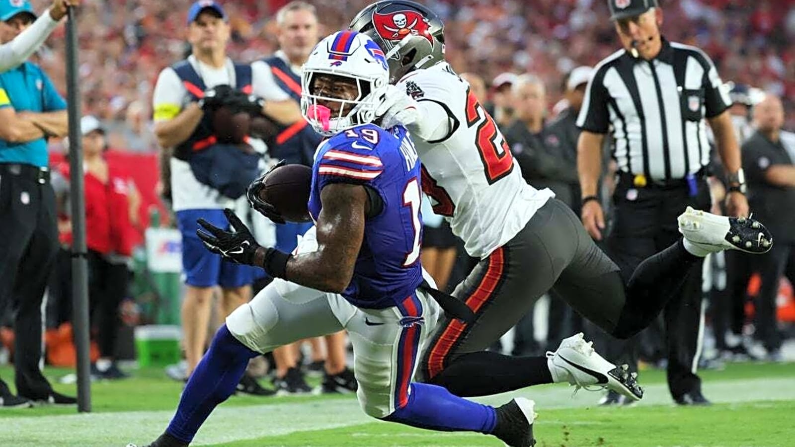 Shilo Sanders fined by NFL for thrown punch