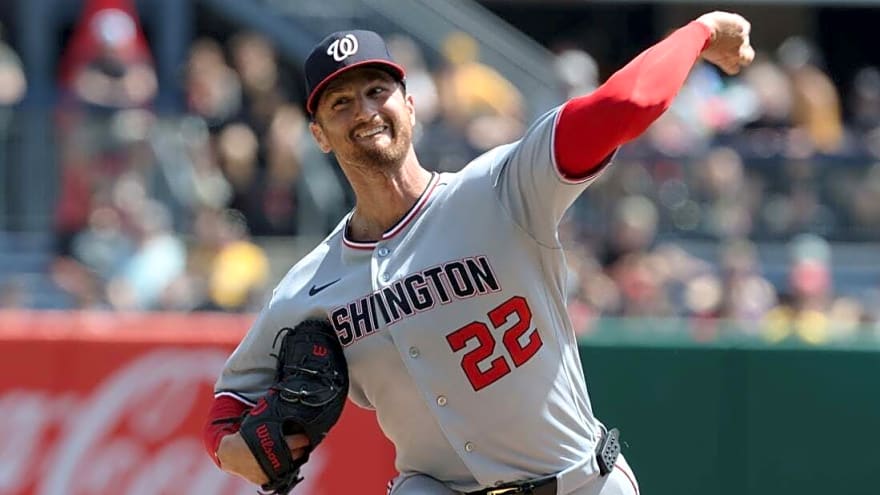 Stingy starters take mound for Brewers, Nationals