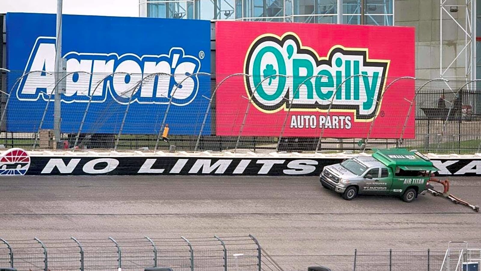 O&#39;Reilly Auto Parts replacing Xfinity as series sponsor