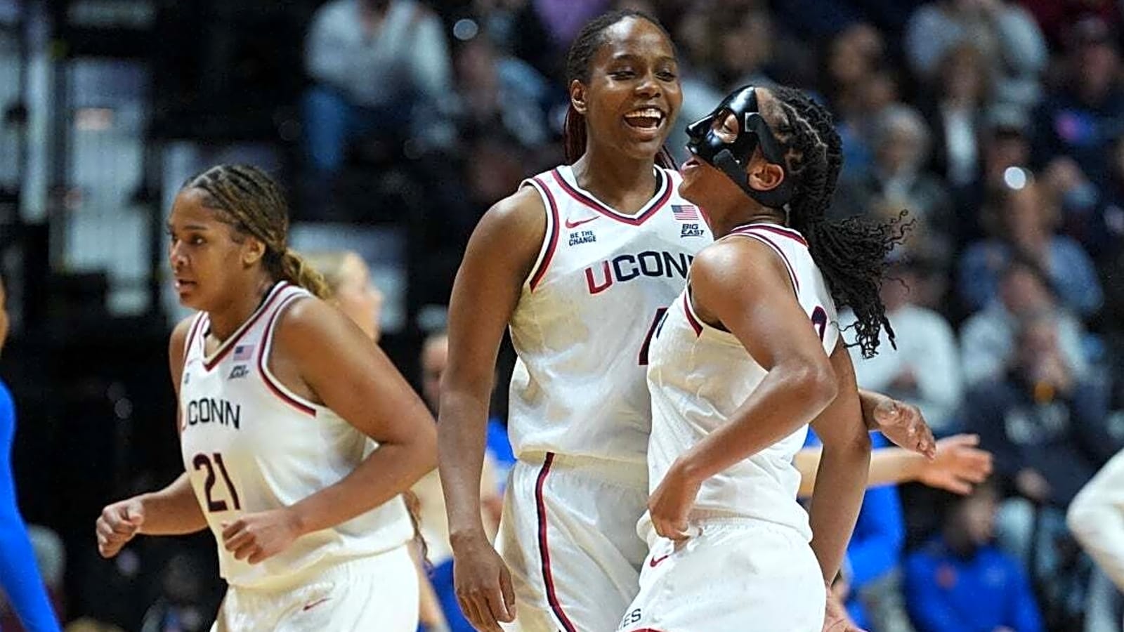 No. 1 UConn blasts Creighton, reaches Big East final