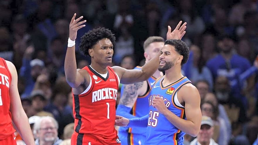 Rockets refining playmaker-by-committee plans for Pistons
