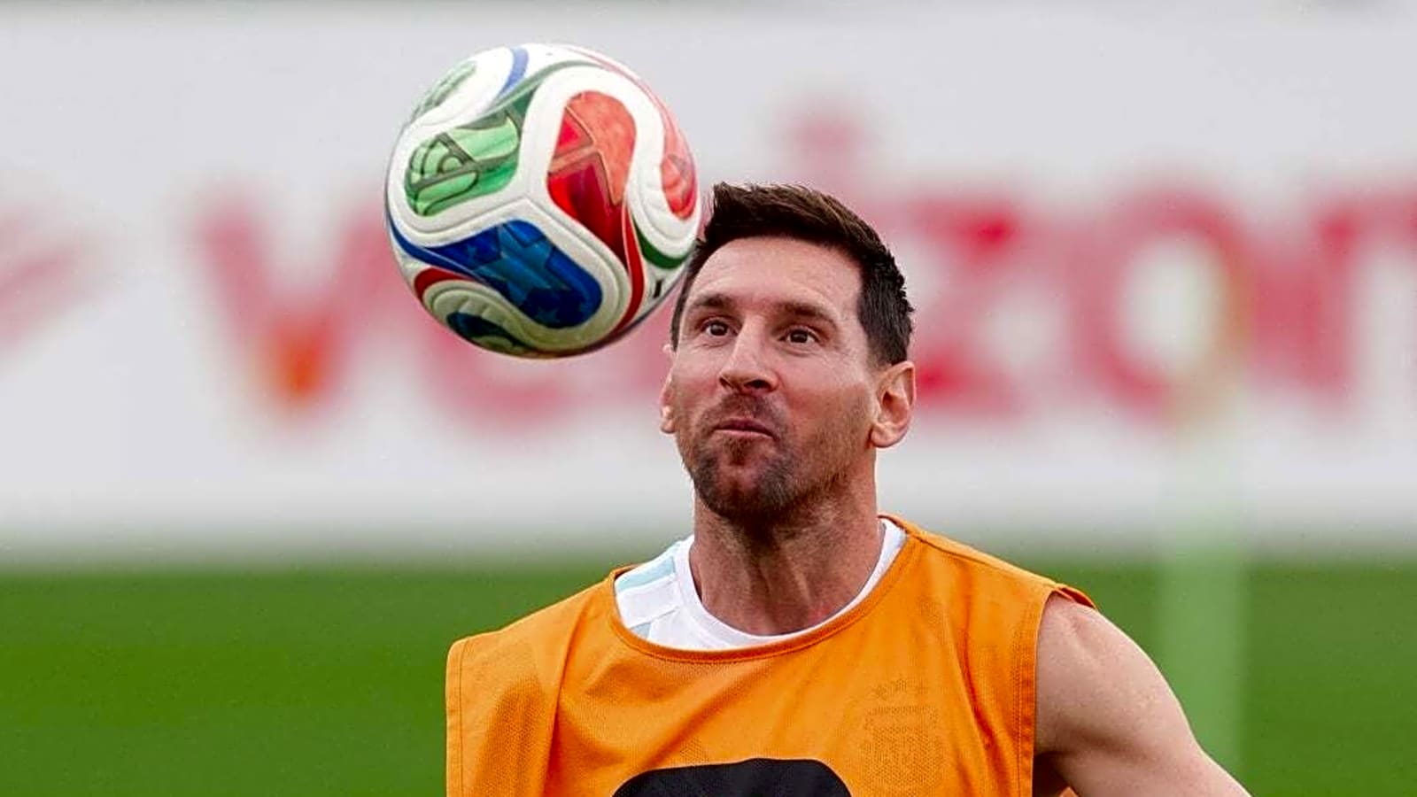 Lionel Messi will begin Argentina group final on bench