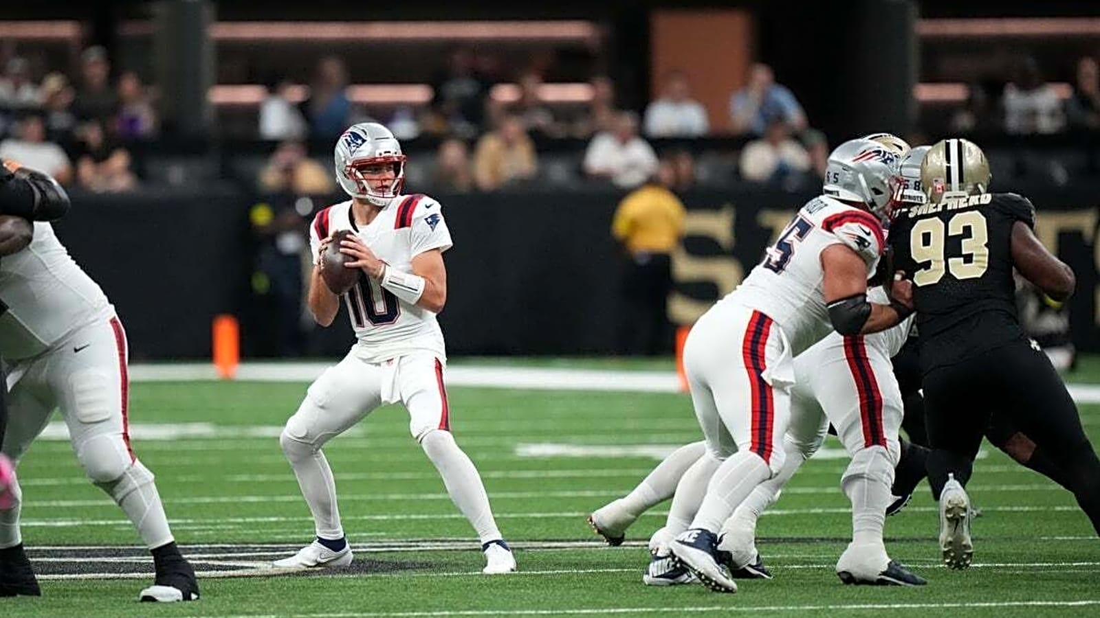 Drake Maye&#39;s big day gifts Patriots third straight, win over Saints