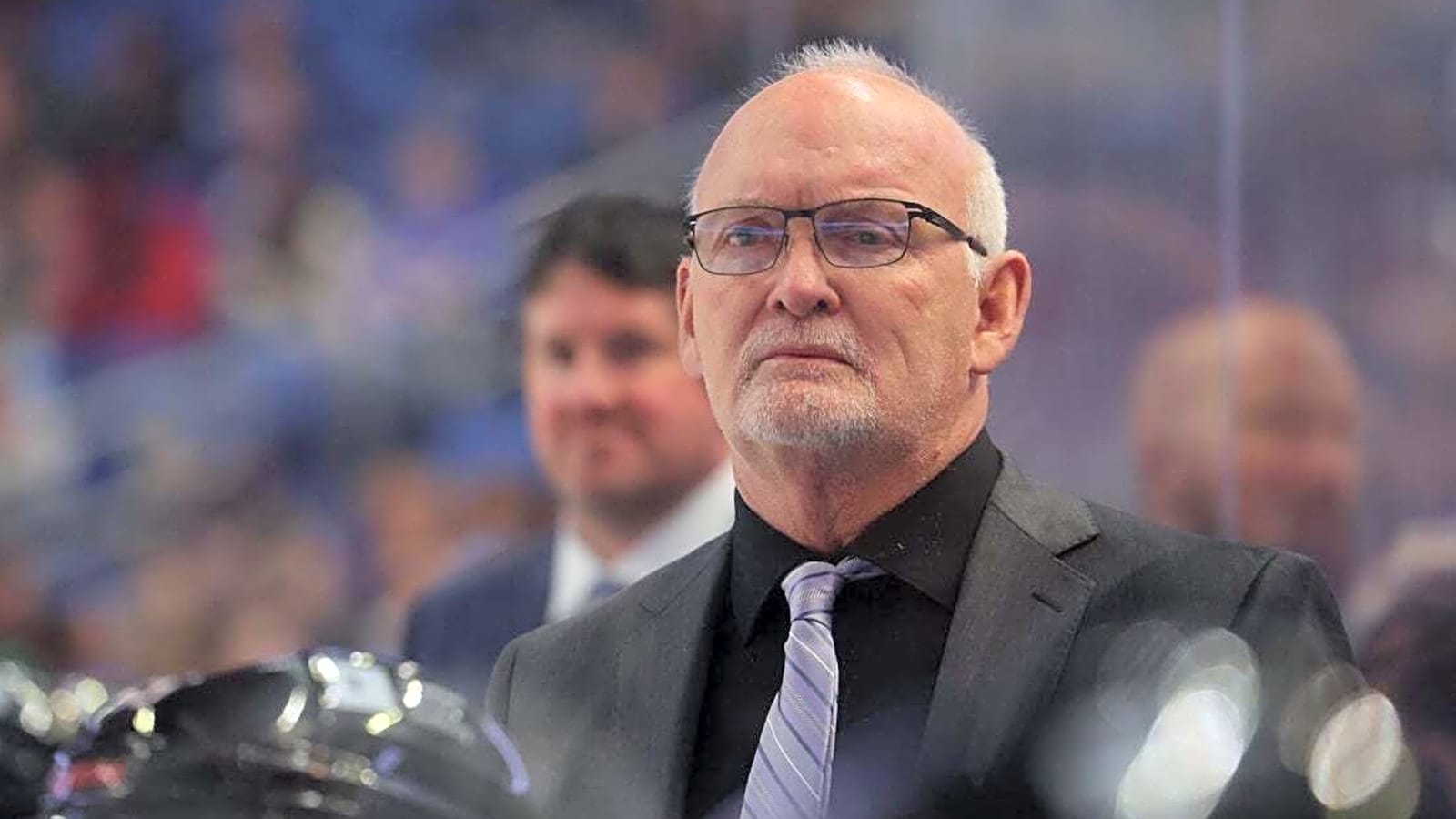 NHL roundup: Sabres coach Lindy Ruff logs 900th win