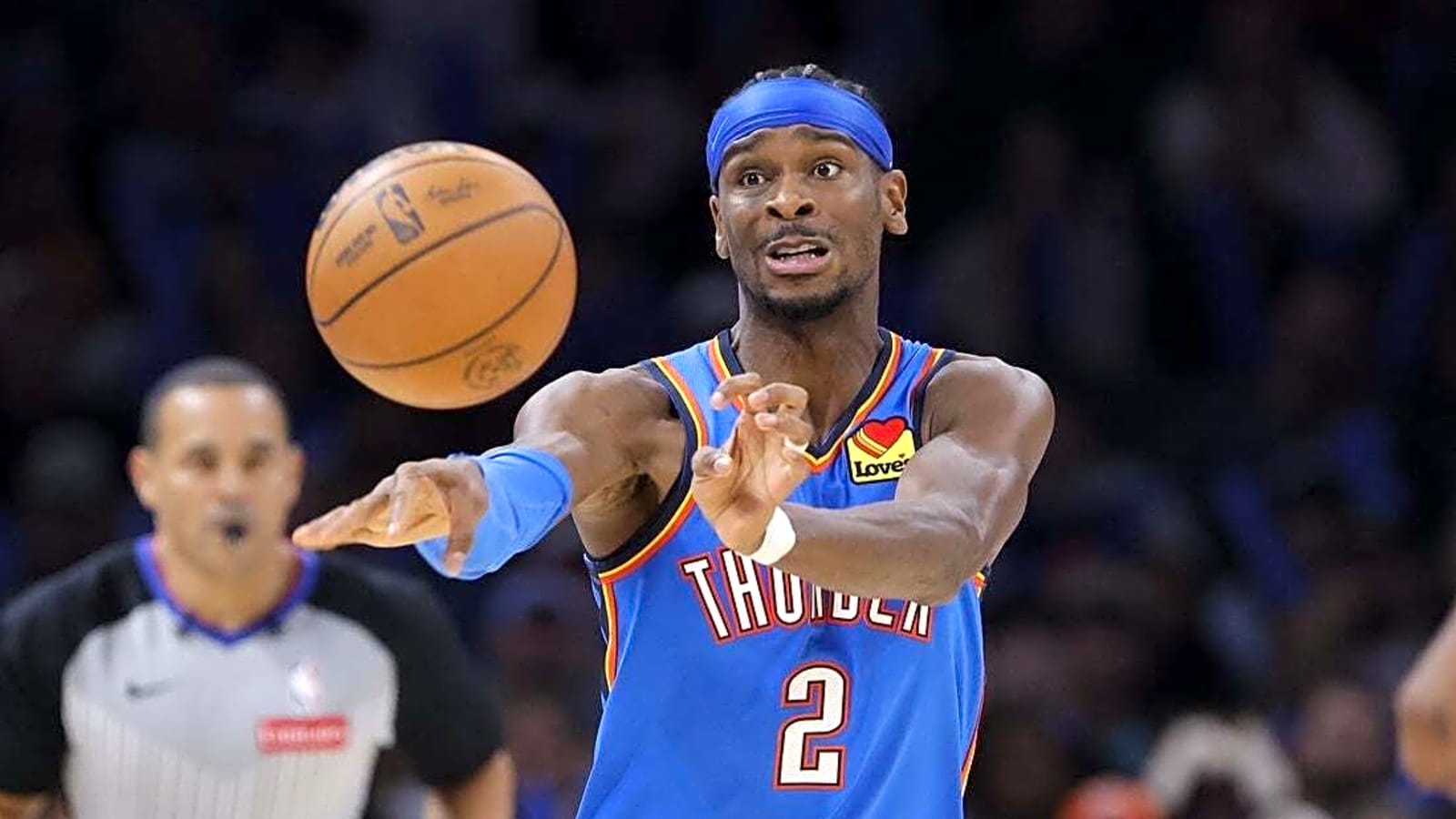 Ex-Clipper Shai Gilgeous-Alexander leads perfect OKC against old team