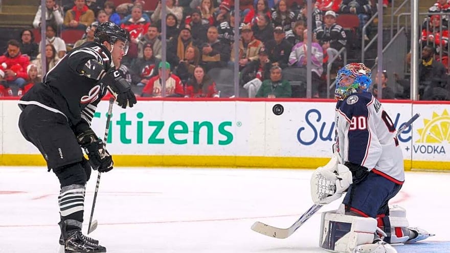 Elvis Merzlikins, Blue Jackets blank Devils for 6th win in row