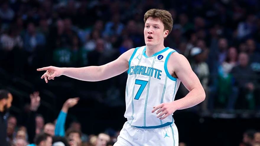 Improved Hornets open long homestand vs. Heat