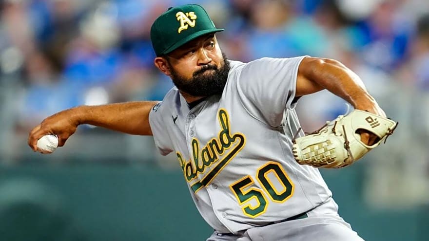 Yankees claim RHP Rico Garcia off waivers from Mets