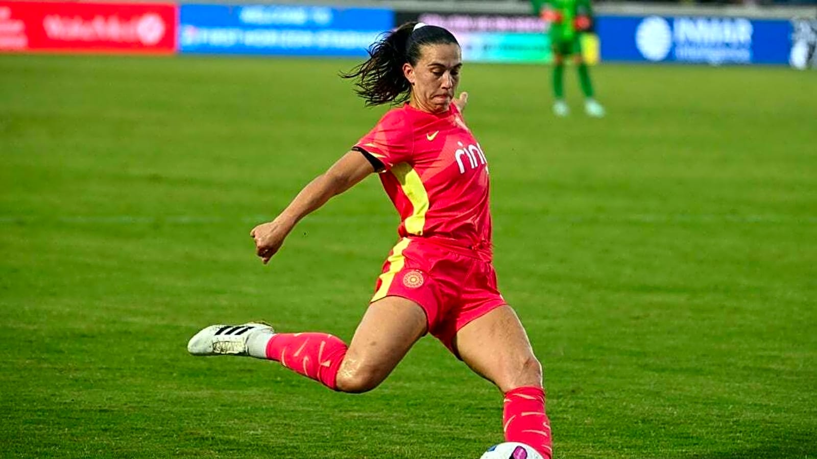 USWNT's Sam Coffey leaves NWSL for Man City