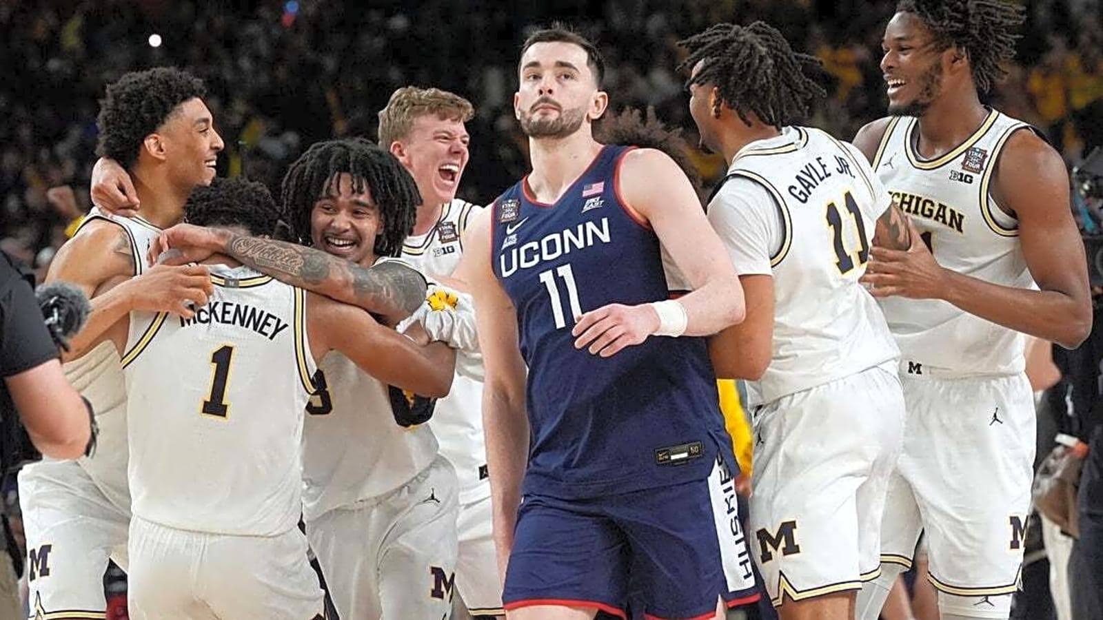 Reports: Michigan, UConn to run back NCAA title game in November