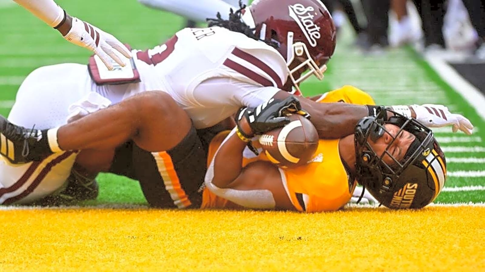 Blake Shapen guides Mississippi State past Southern Miss