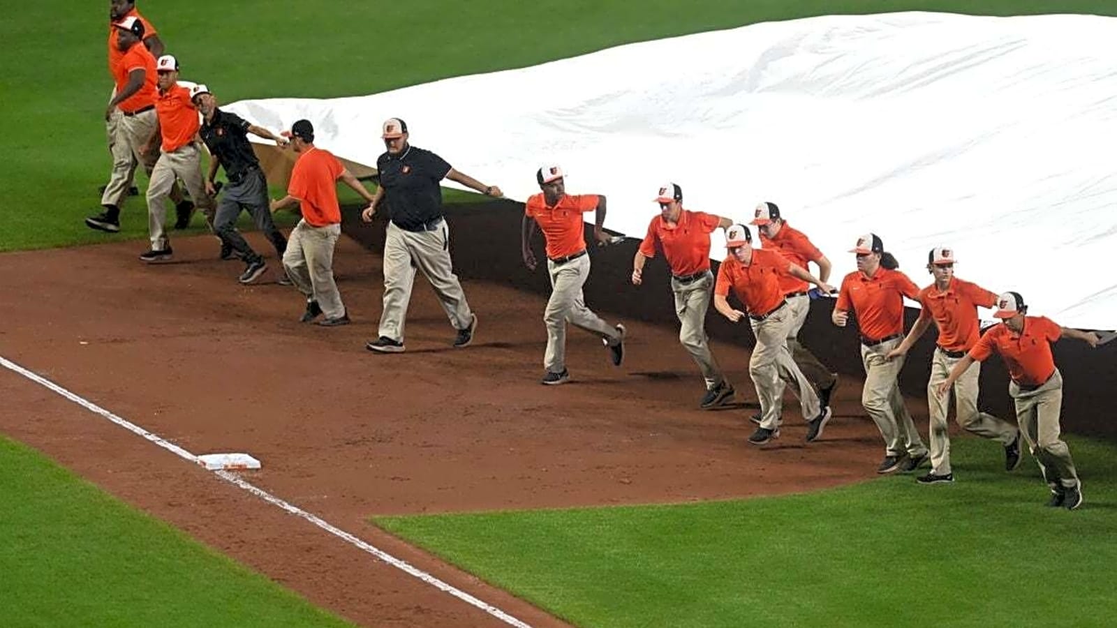 Twins-Orioles rained out; doubleheader Wednesday