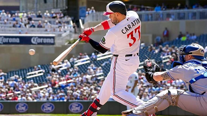 Luke Keaschall helps Twins edge Blue Jays