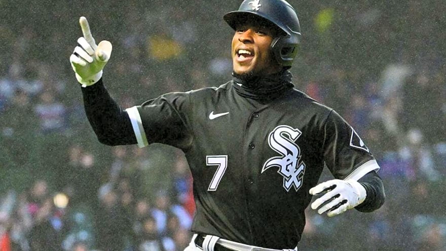SS Tim Anderson announces retirement after 10 seasons