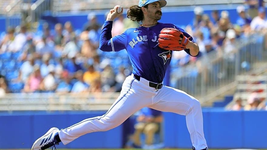 Fresh off late rally, Jays turn to Dylan Cease in rematch vs. A's