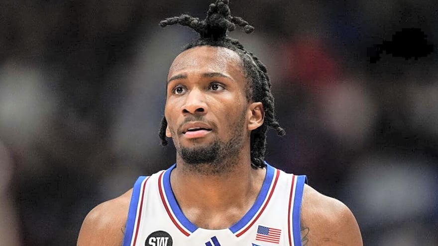 Report: Darryn Peterson only meeting with Wizards