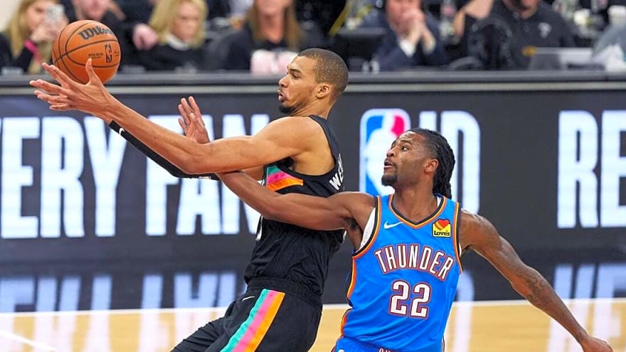 Thunder, Spurs set for battle of titans in Western Conference finals