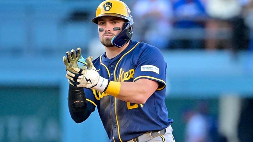 Reports: Red Sox acquiring 3B Caleb Durbin from Brewers