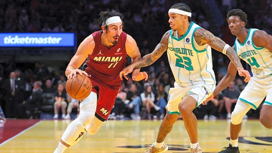 Hornets&#39; shaky defense could prove to be cure for scrapping Lakers