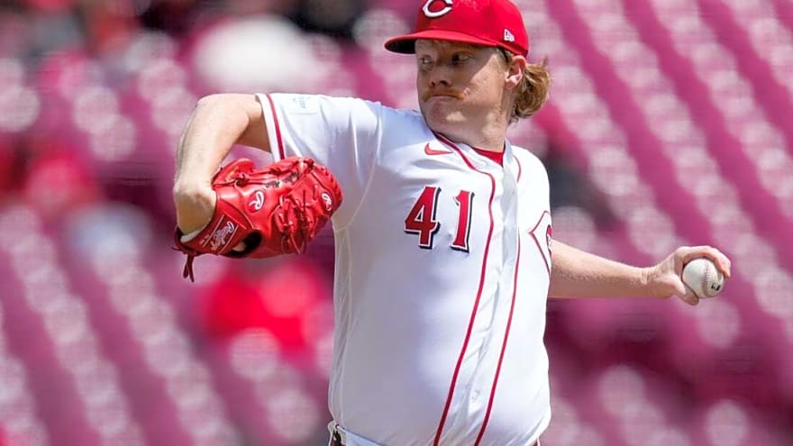 After halting long skid, Reds go for series win over Astros