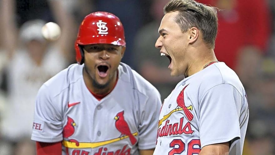 Cardinals give up just one hit in shutout win over Padres
