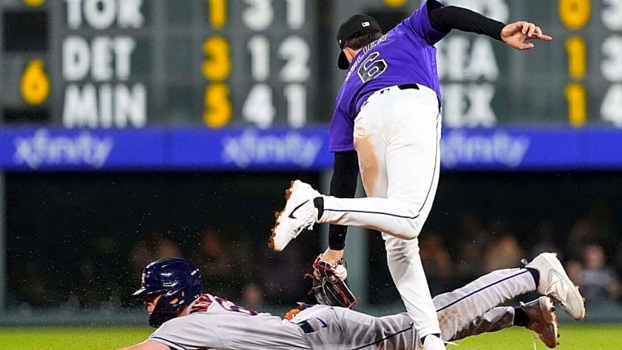 Rockies' 8-run inning just enough to down Astros
